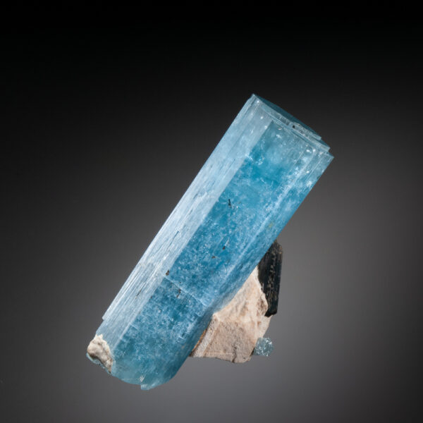 Beryl var. Aquamarine - Image 3