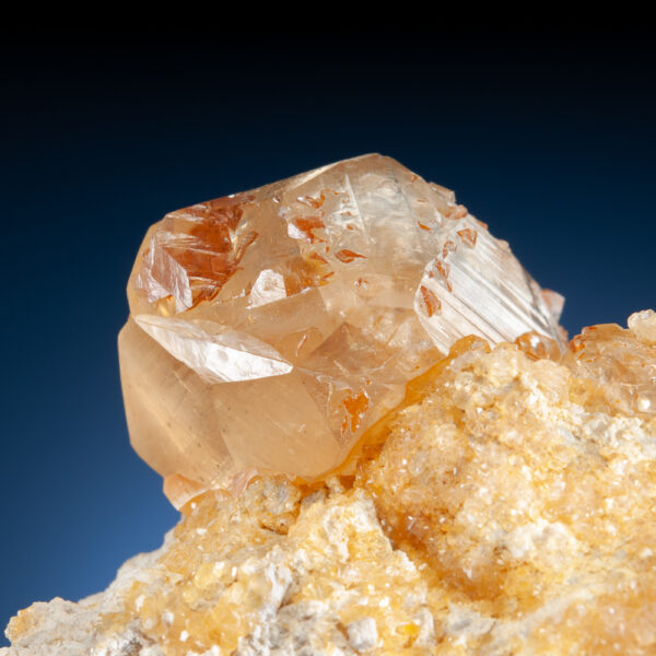 Calcite (Twinned)