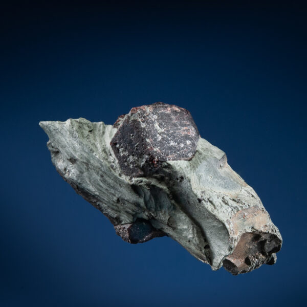 Almandine Garnet - Image 4